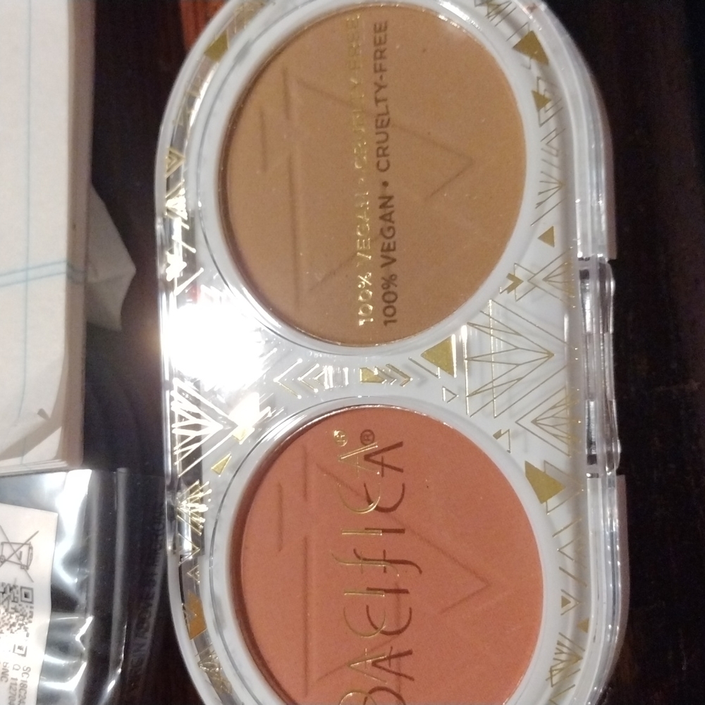 Pacifica Desert Sunset Matte Blush and Bronzer